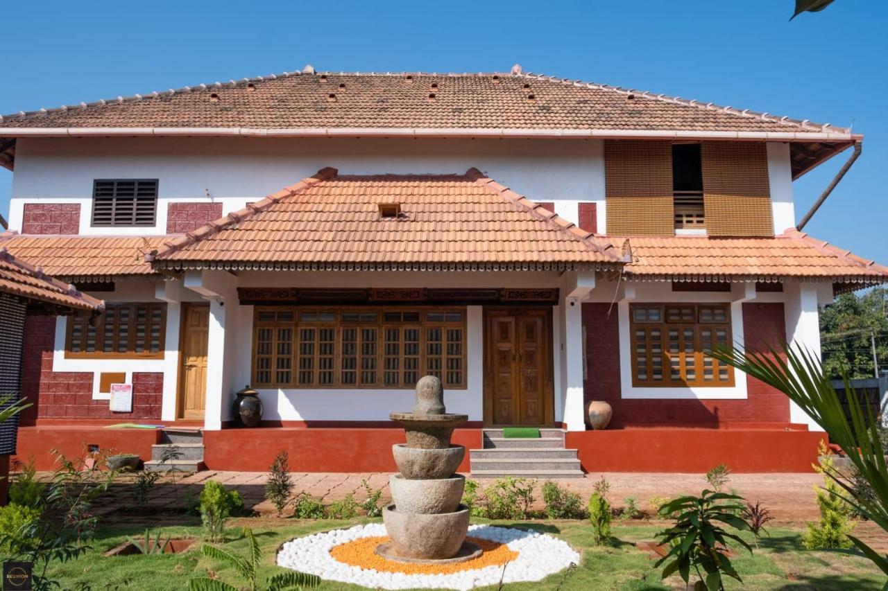 Kanasu Heritage Home Manipal Esterno foto